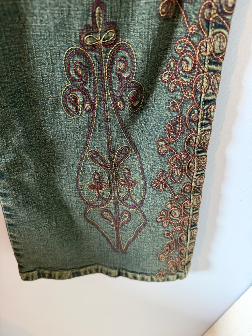 Z. Cavaricci Low-rise Embroidered Flare Jeans with Sepia Finish - Picture 4 of 6